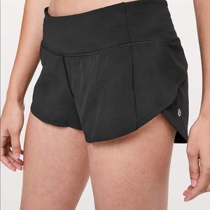 Lululemon black speed up shorts size 4